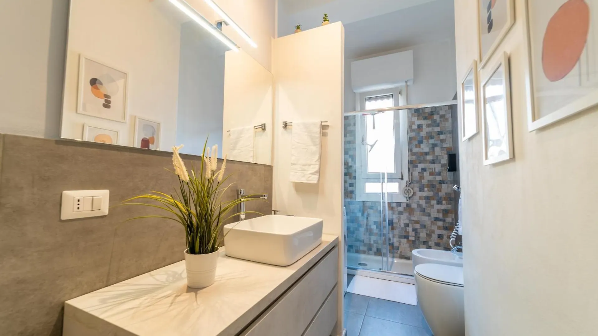 Apartment F1 Monza - Milano New Apt Spazioso E Confortevole