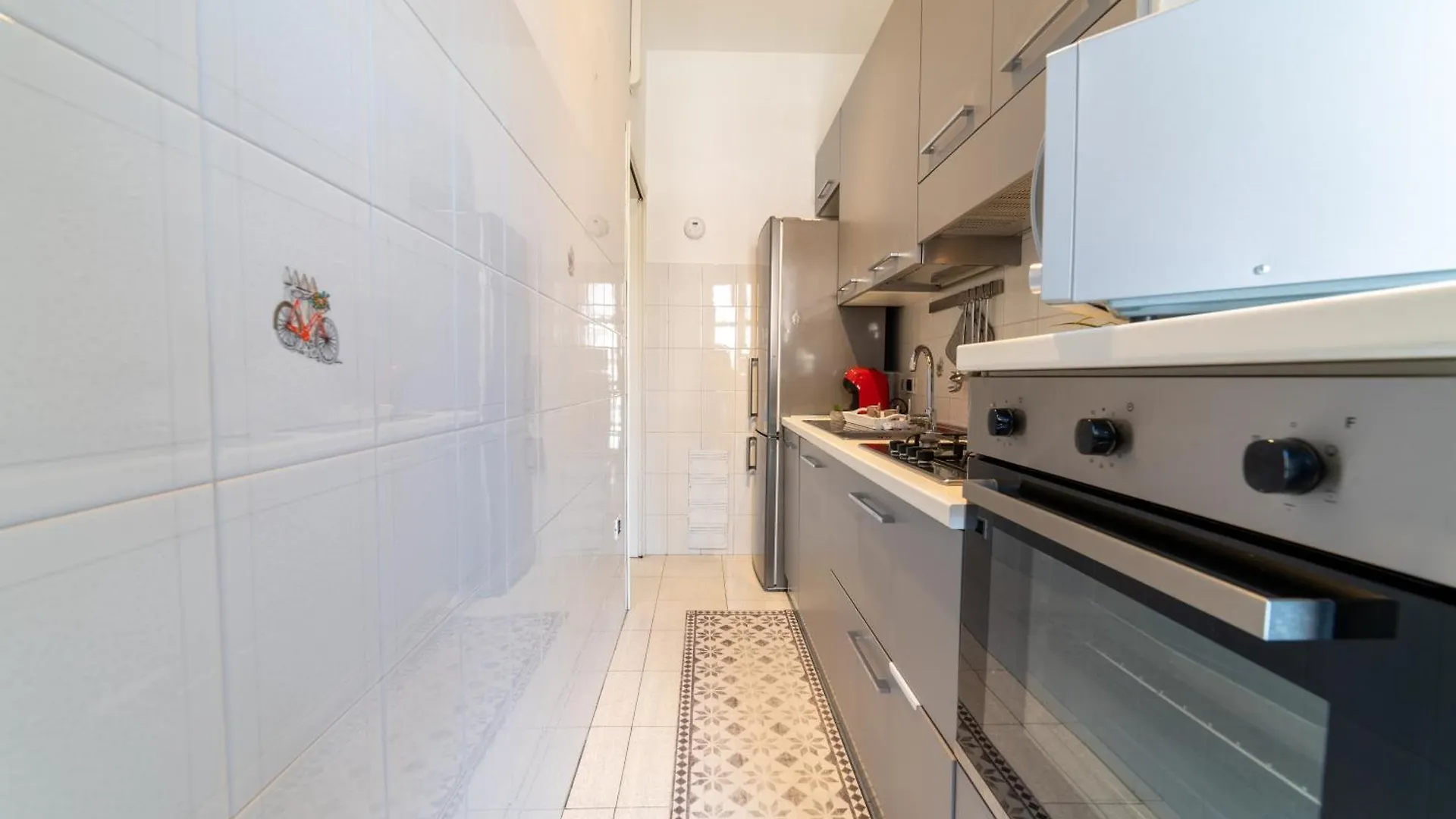 F1 Monza - Milano New Apt Spazioso E Confortevole 0*,  Italy