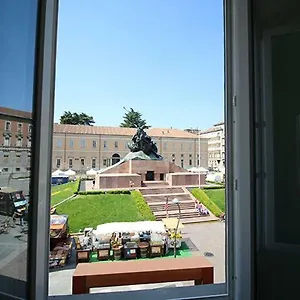 Apartment Piazza Trento 11, Monza